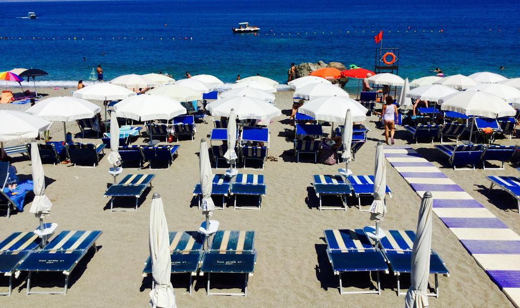 Holiday Rentals Taormina Kültér fotó